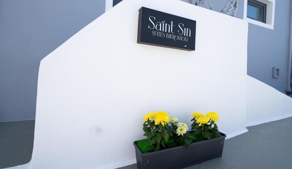 Saint Sin Suites - Adults Only Imerovígli Extérieur photo